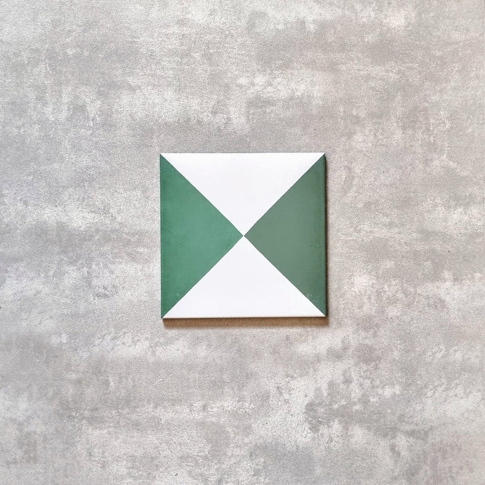 FULL TILE SAMPLE Harlequin Quarter Green 20cm x 20cm