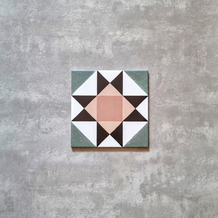 FULL TILE SAMPLE Farnham Manor 20cm x 20cm