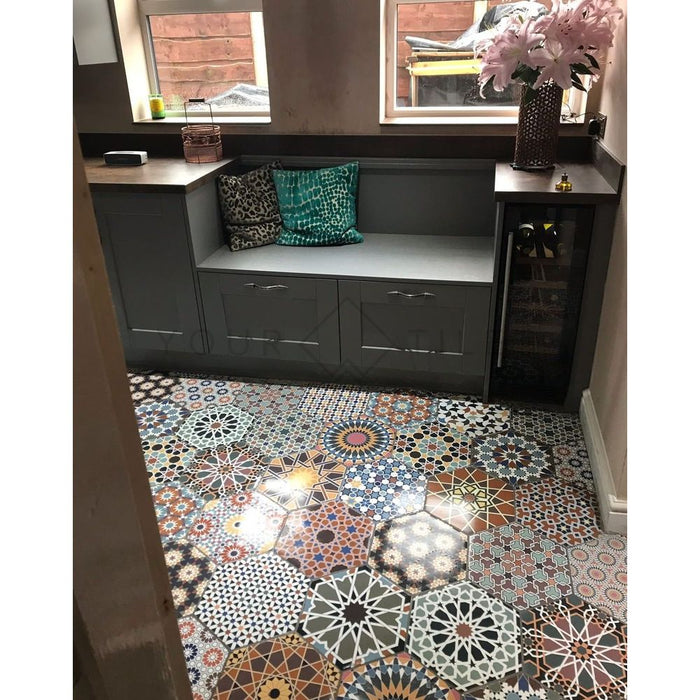 CUT TILE SAMPLE Istanbul Hexagon