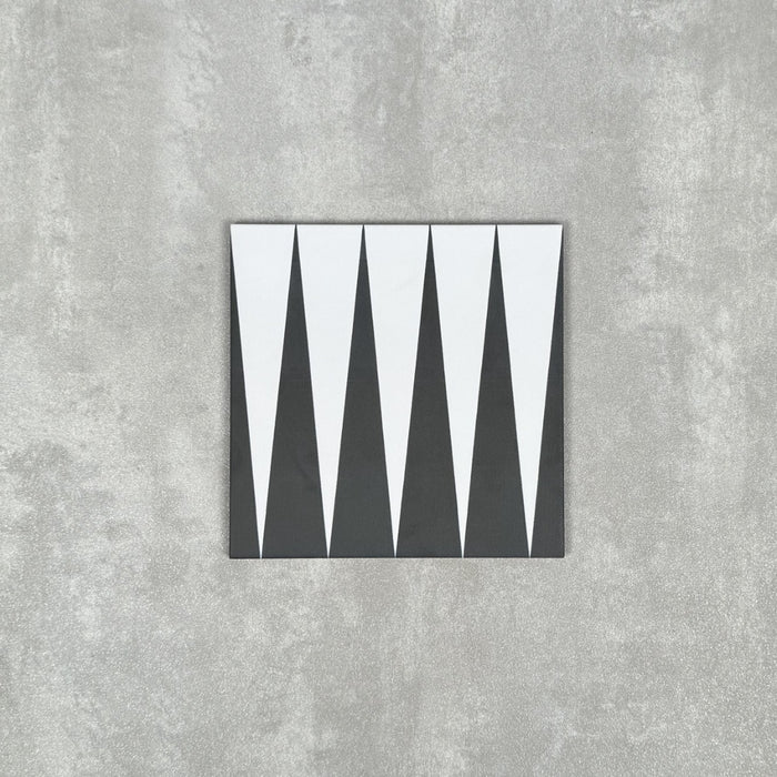 FULL TILE SAMPLE Almeira Backgammon  Black & White 20cm x 20cm
