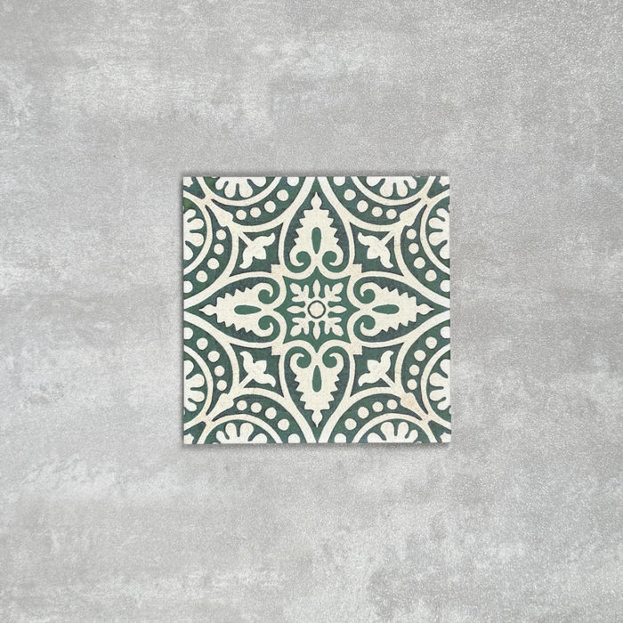 FULL TILE SAMPLE Cuba Fleur de Lis 20cm x 20cm