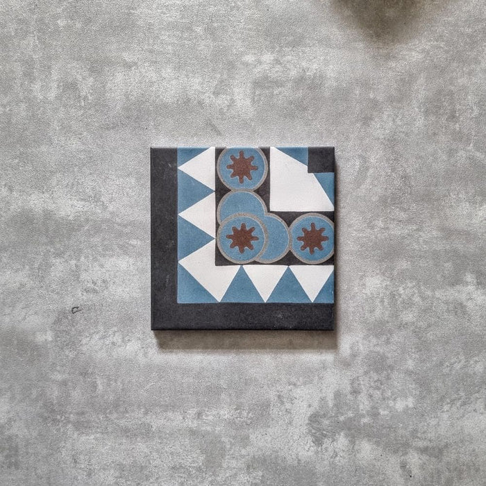 Westminster Manor Corner Tile 20cm x 20cm